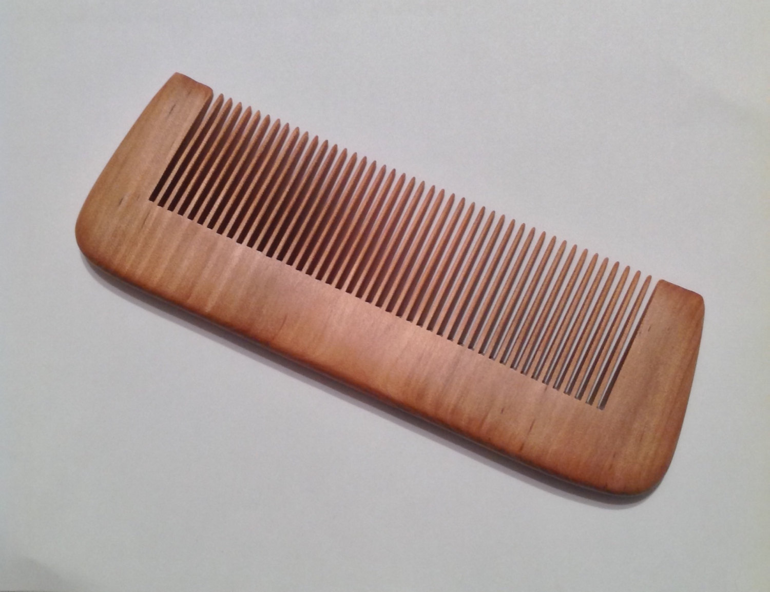 Organic Red Sandalwood Beard Comb Natural Aroma Antistatic Massaging Therapeutic - $15.99