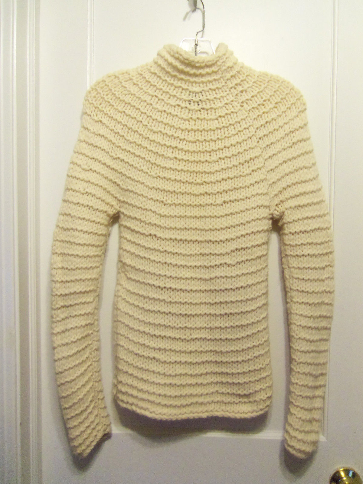 gap lambswool sweater