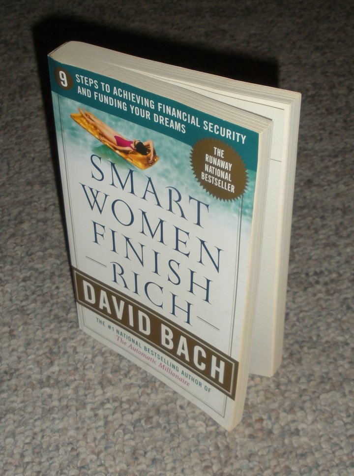 Smart Women Finish Rich David Bach Paperback Book - Nonfiction