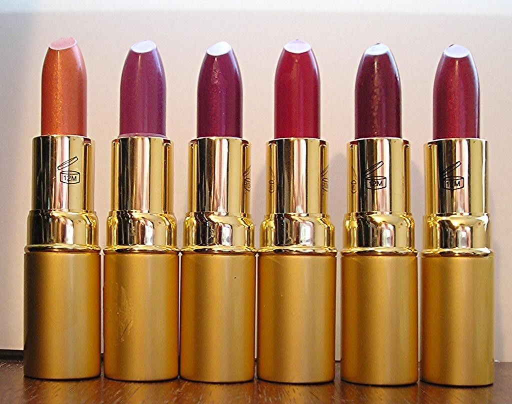 Fashion Fair Finishing Lipstick YOU CHOOSE COLOR Retail 16.00 Each