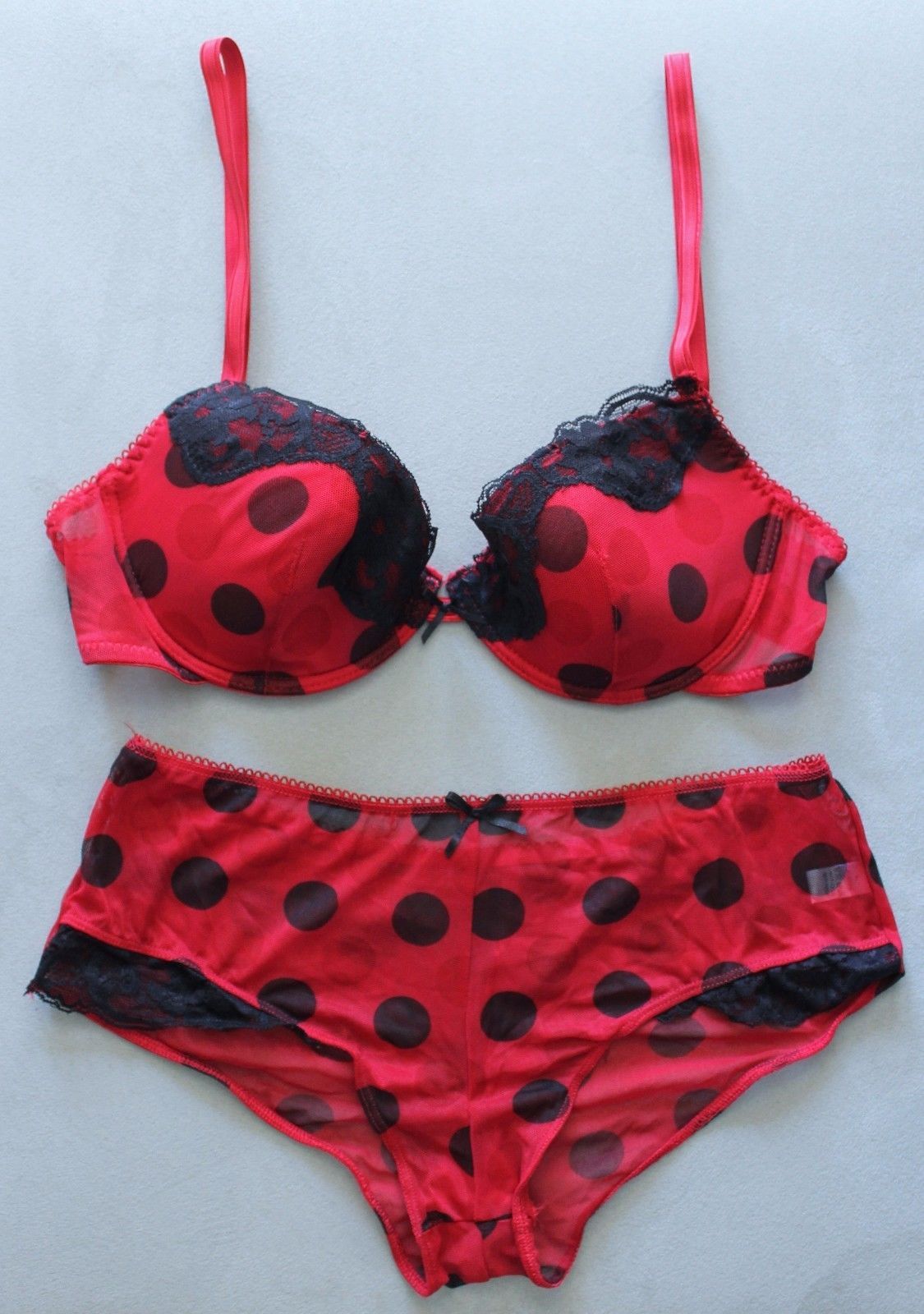 black and red bra and panty set