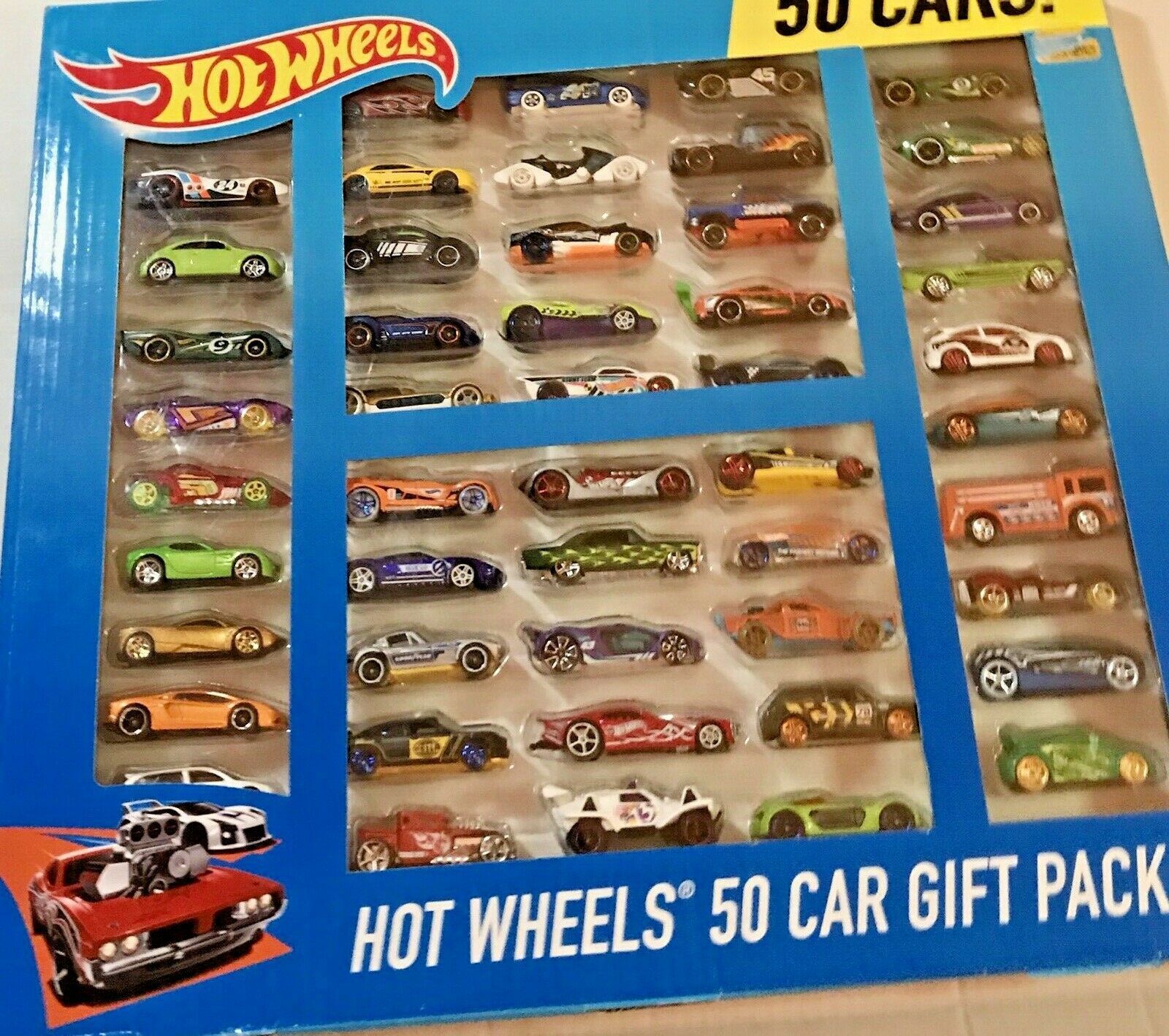 Hot Wheels 50 Car Gift Pack Christmas - Contemporary Manufacture