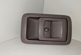 1999 Toyota 4Runner Passenger Right Interior Door Handle (#3118) - $6.00