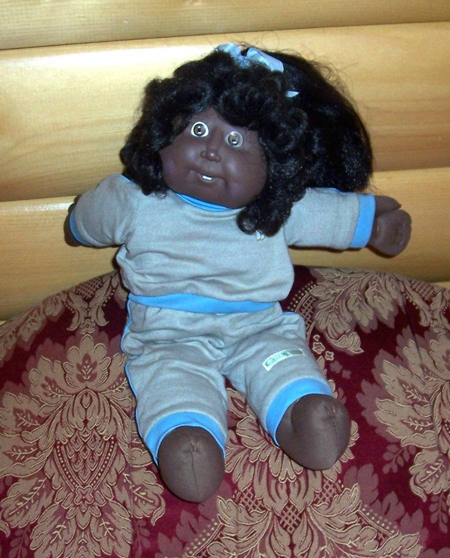 cabbage patch doll with teeth
