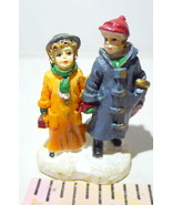 Grandeur Noel Victorian Village Couple Stroll Hand in Hand  2001 Figurin... - $18.76