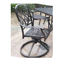 9 piece outdoor dining set Rubaiyat Expandable Table cast aluminum furniture. image 4