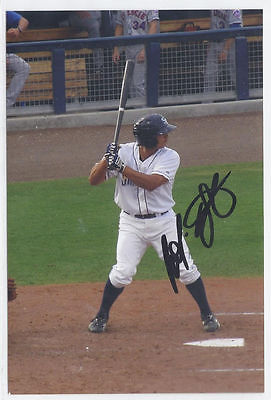 Roman Quinn Autographed Photo - 8x10