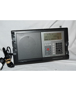 GRUNDIG SATELLIT 700 FM/SW/MW/LW, With Power Supply Works but read 515c1 - $259.00