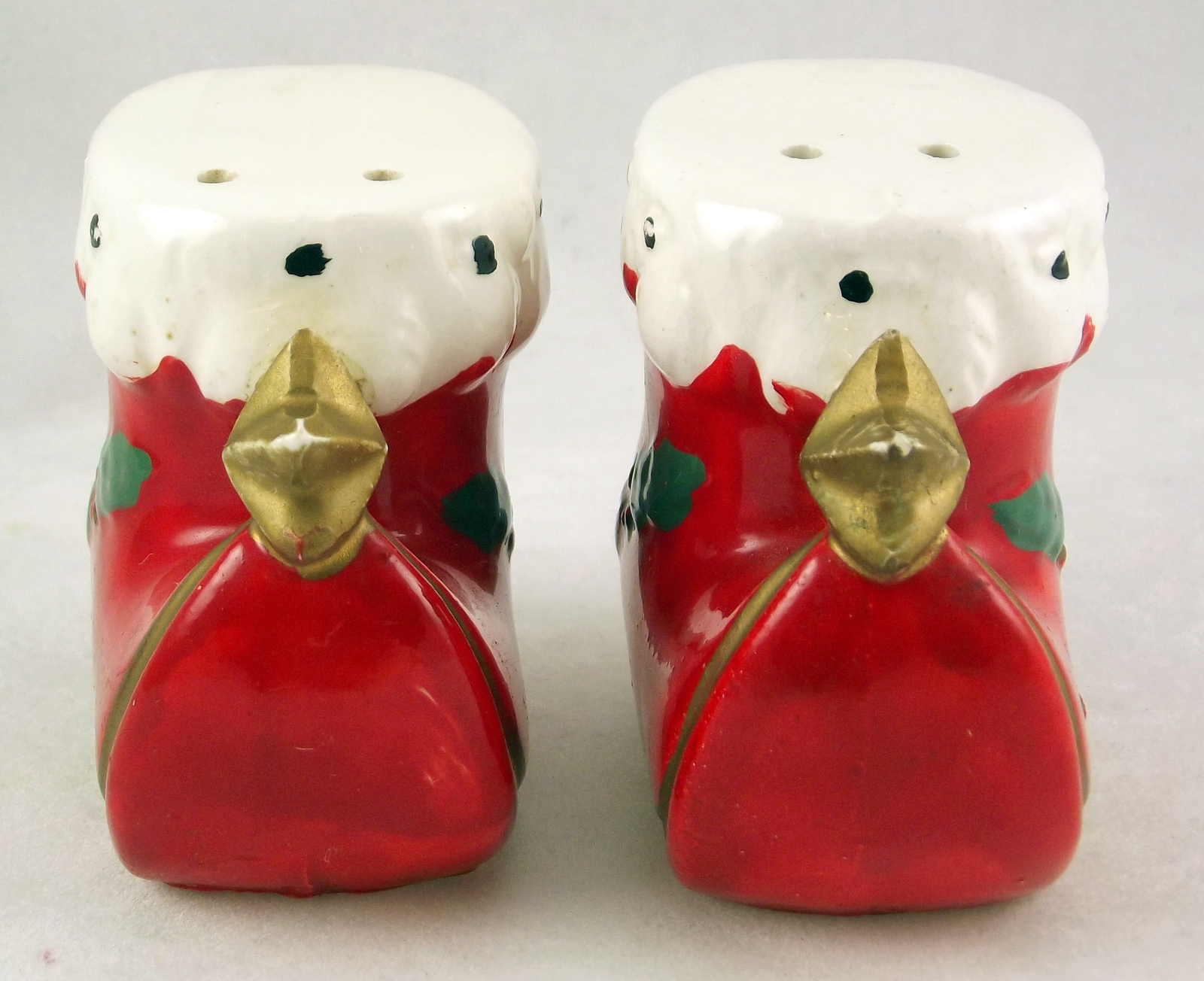 Vintage ceramic Christmas Santa elf boot salt pepper shakers set Japan Other