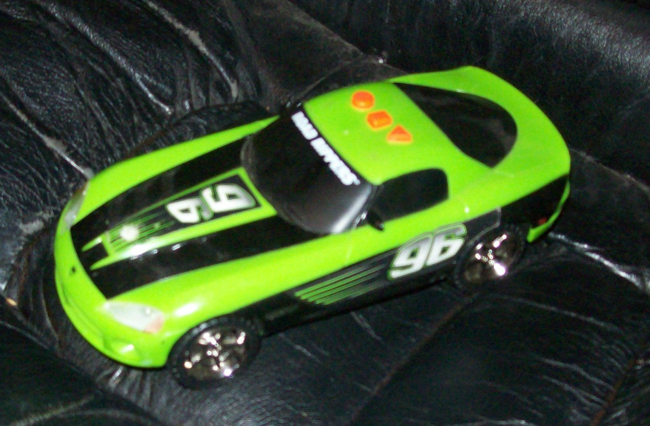 road rippers green car