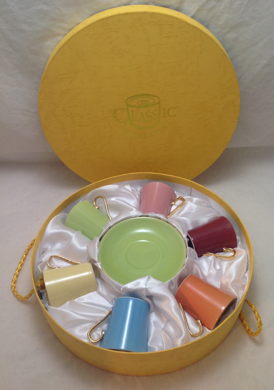 CLASSIC Coffee & Tea Cups and Saucers, Set of 6, Multicolors NIB