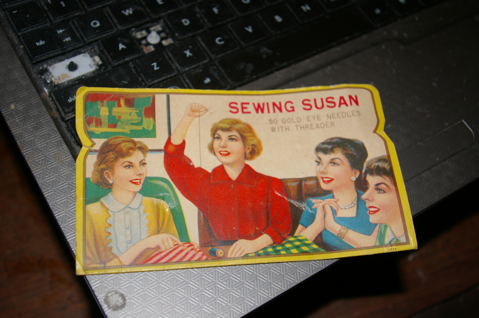 Vintage Sewing Susan Needle Book 50 Gold Eye Needles With Threader 