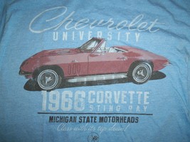 Chevrolet University &#39;66 Corvette Muscle Classic Car 50/50 Graphic T-Shi... - $18.50