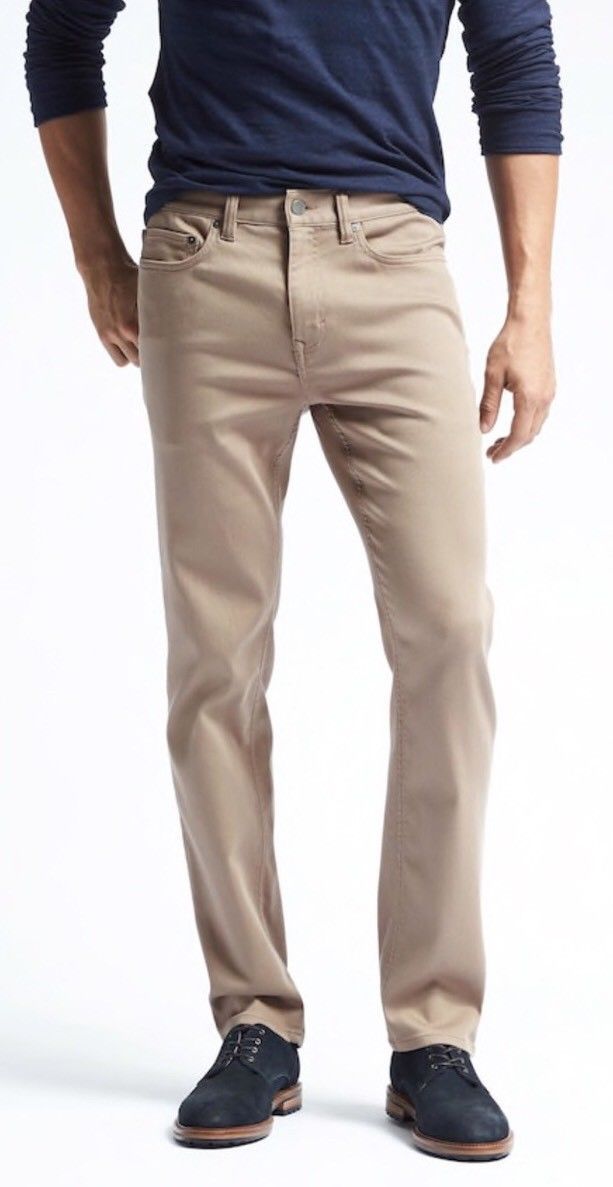 banana republic khaki pants