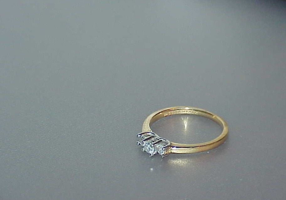 Platinum & 14k .30Ct Magic Glo Ring 3 Diamond 3 Stone Yellow Gold Size ...