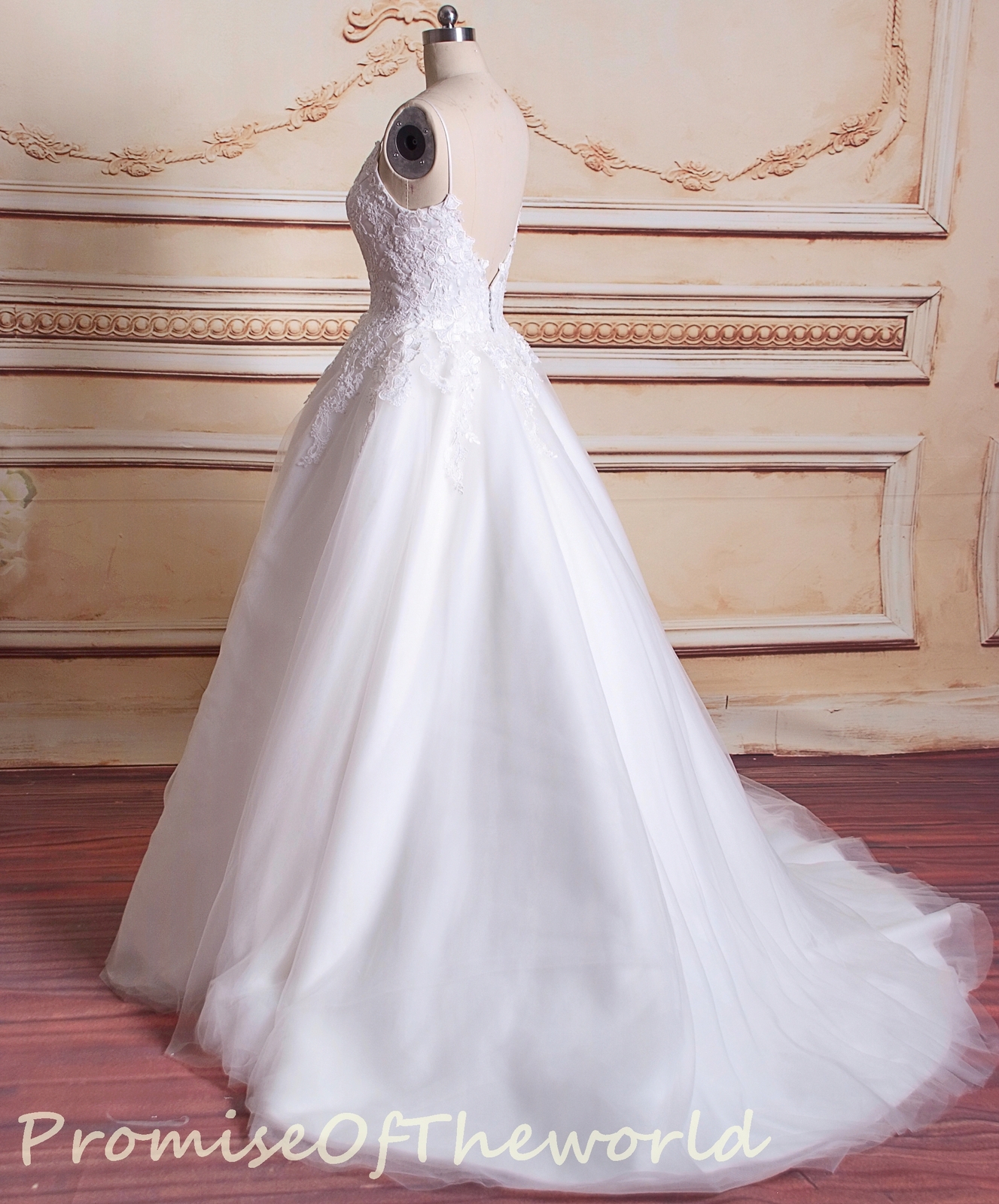 Spaghetti straps low back beach wedding dress lace