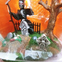 Lemax Spooky Town REST IN PEACE Halloween Decoration Skeleton 63555 Reti... - $46.52