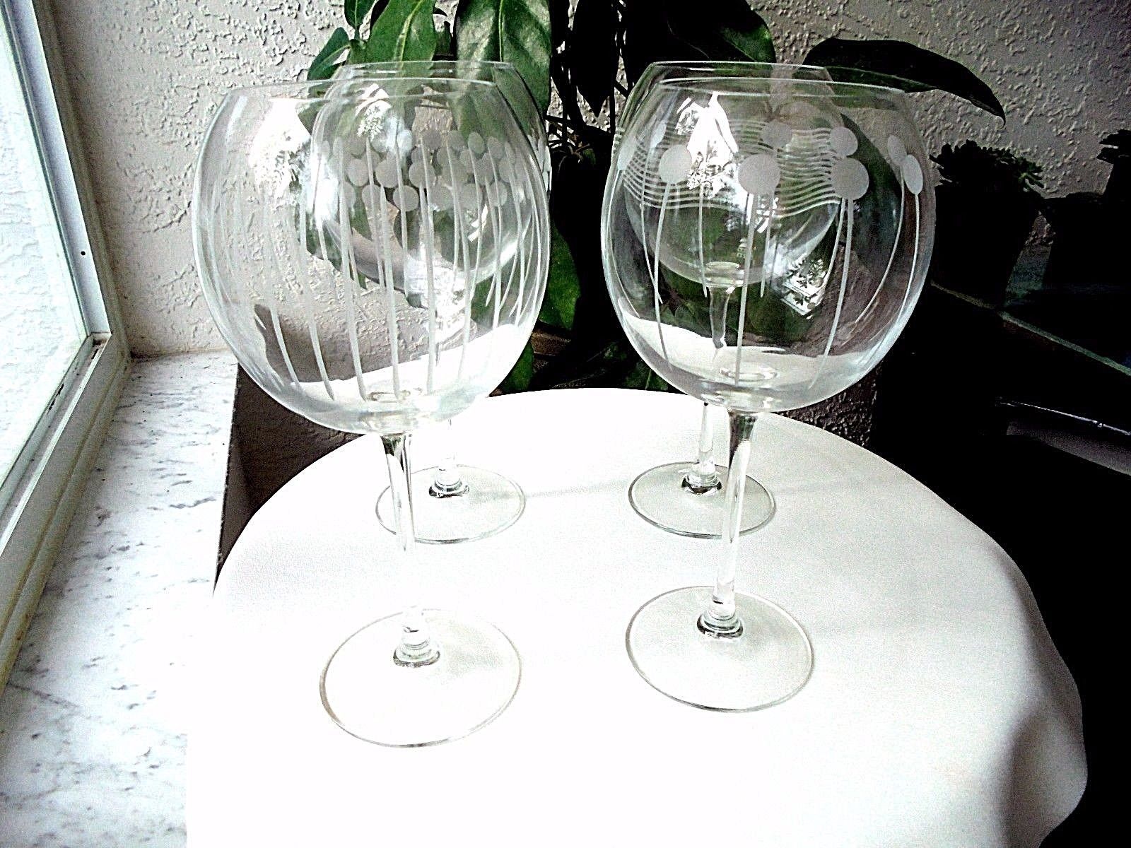 Set of 4 Mikasa CHEERS Tall Balloon Wine Glasses Glassware