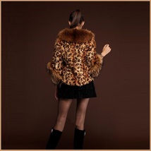 Long Hair Dog Racoon Faux Fur Trimmed Collar Sleeve Leopard Faux Fur Coat Jacket image 2
