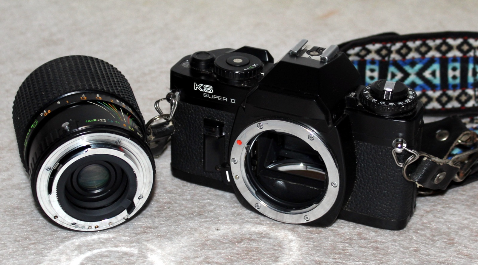 KS SUPER II FILM CAMERA with 2870 f3.54.5 MANUAL FOCUS SEARS LENS