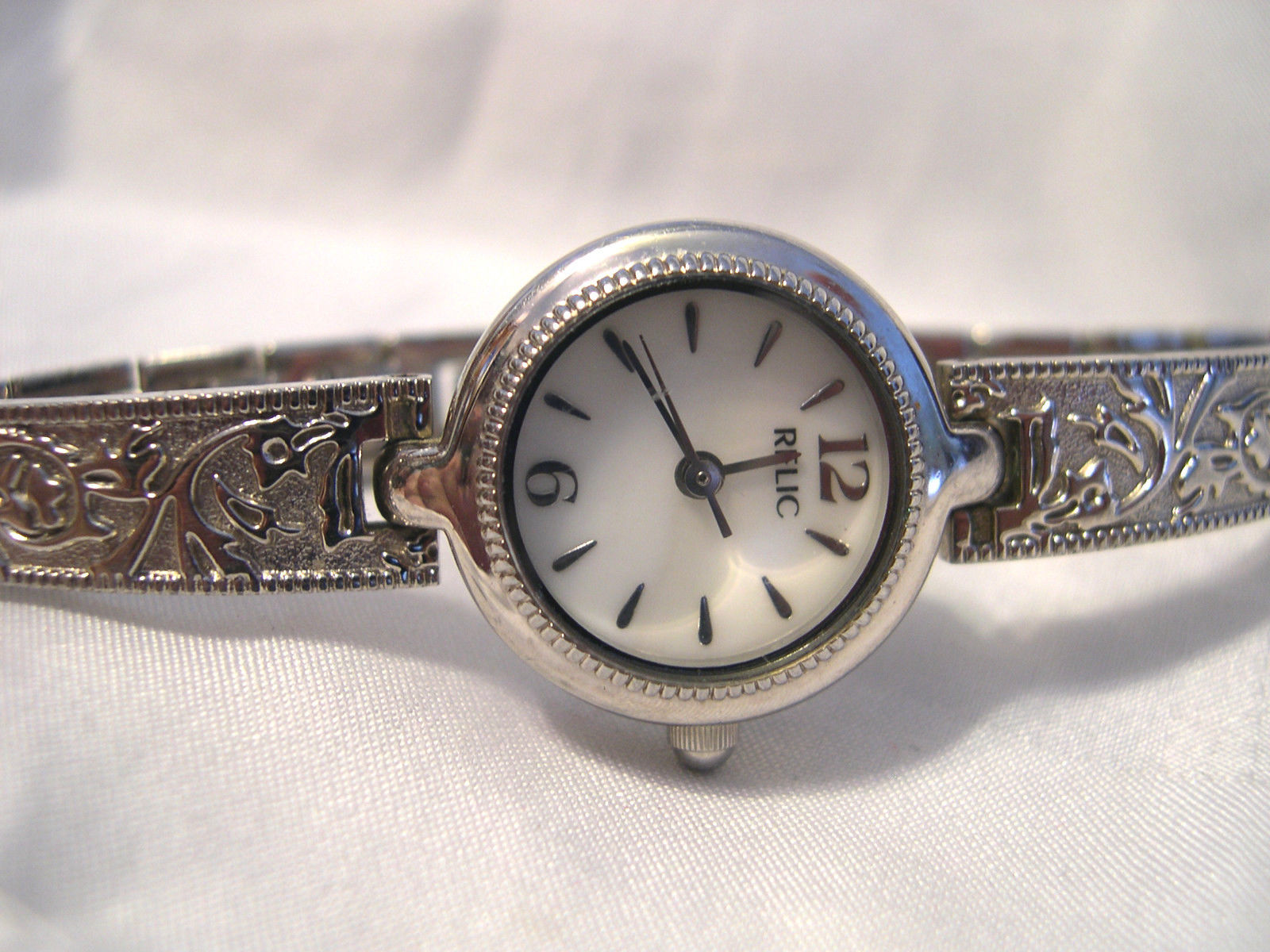 relic ladies watch