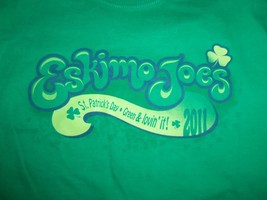 Eskimo Joe&#39;s Stillwater OK St Patrick&#39;s Day &#39;11 Shamrock Graphic Print T... - $15.45