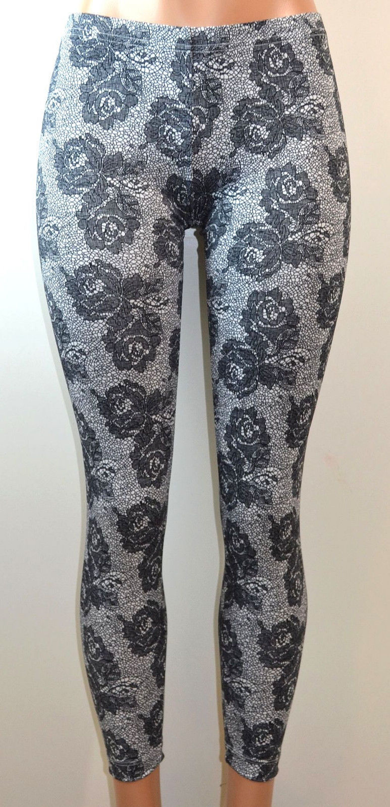 Lace Rose Print Leggings - Leggings