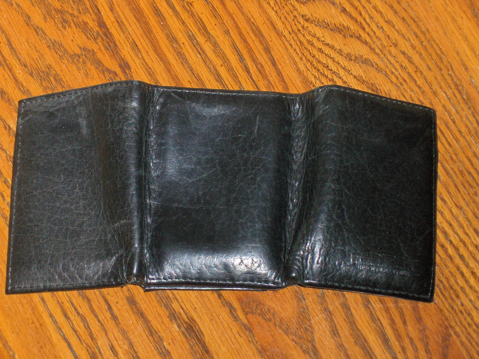 Genuine Bison American Leather Trifold Mens Wallet Black Handcrafted