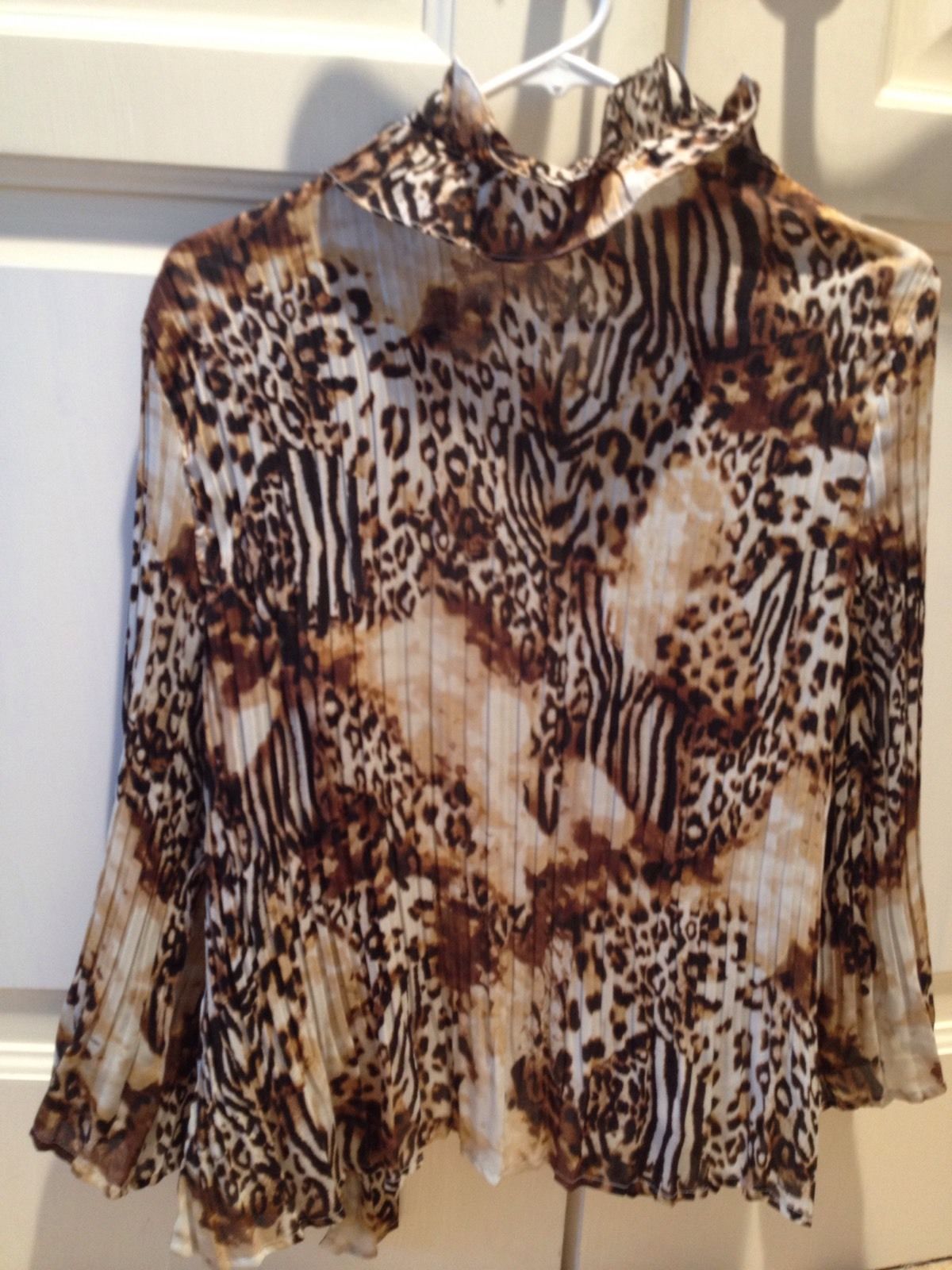 Animal Print Frilly Blouse By Erin London Size Xl - Tops