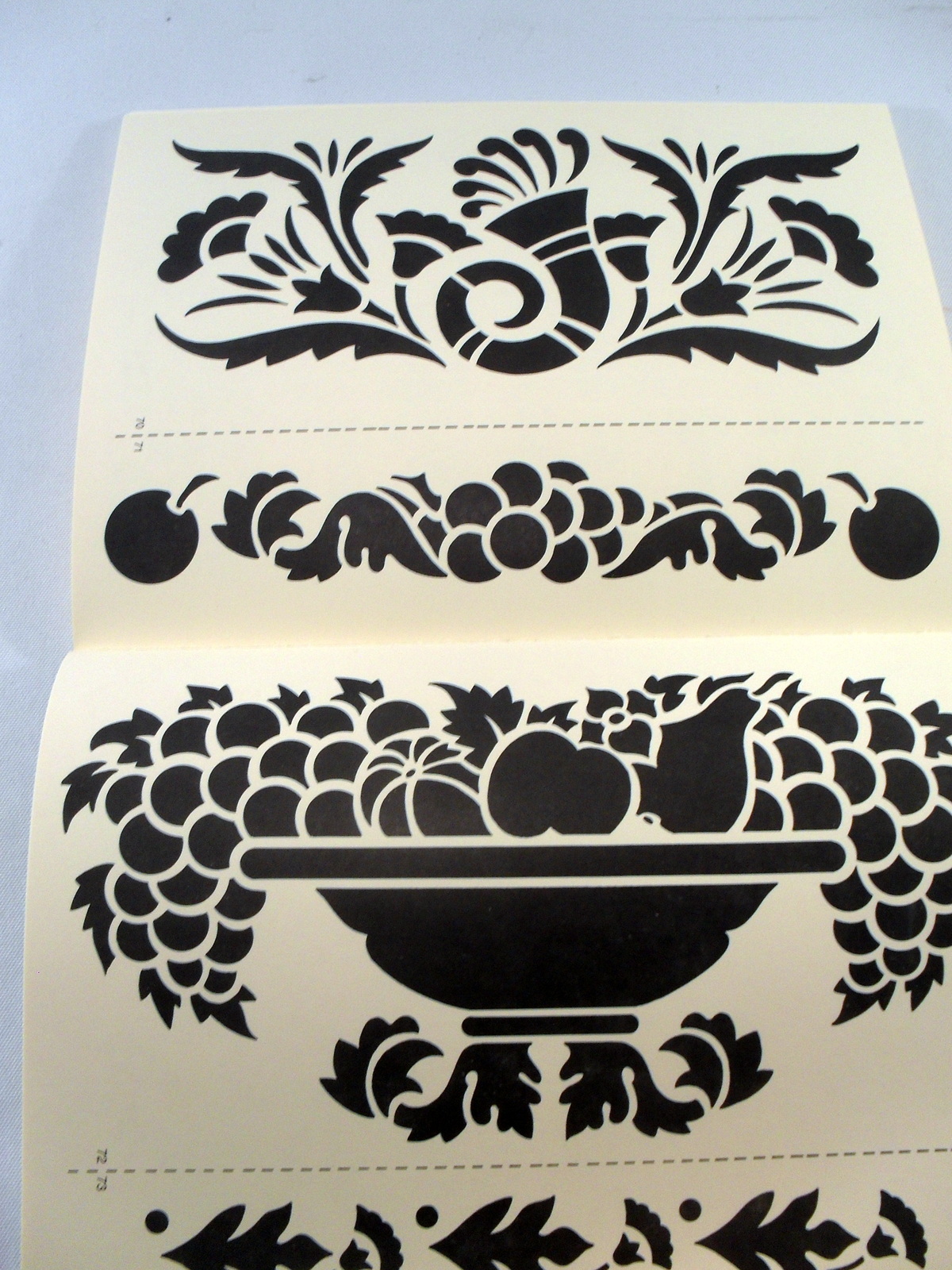 Decorative Americana Cut & Use Stencils Dover Stencils Antiquarian