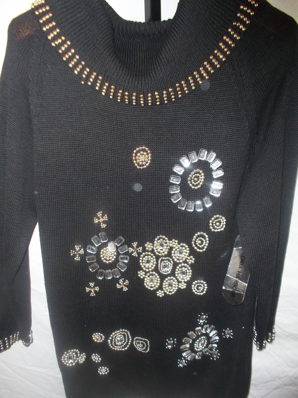 VICTORIA HARBOUR BLACK SWEATER WITH GOLD BEADING SMALL Sweaters