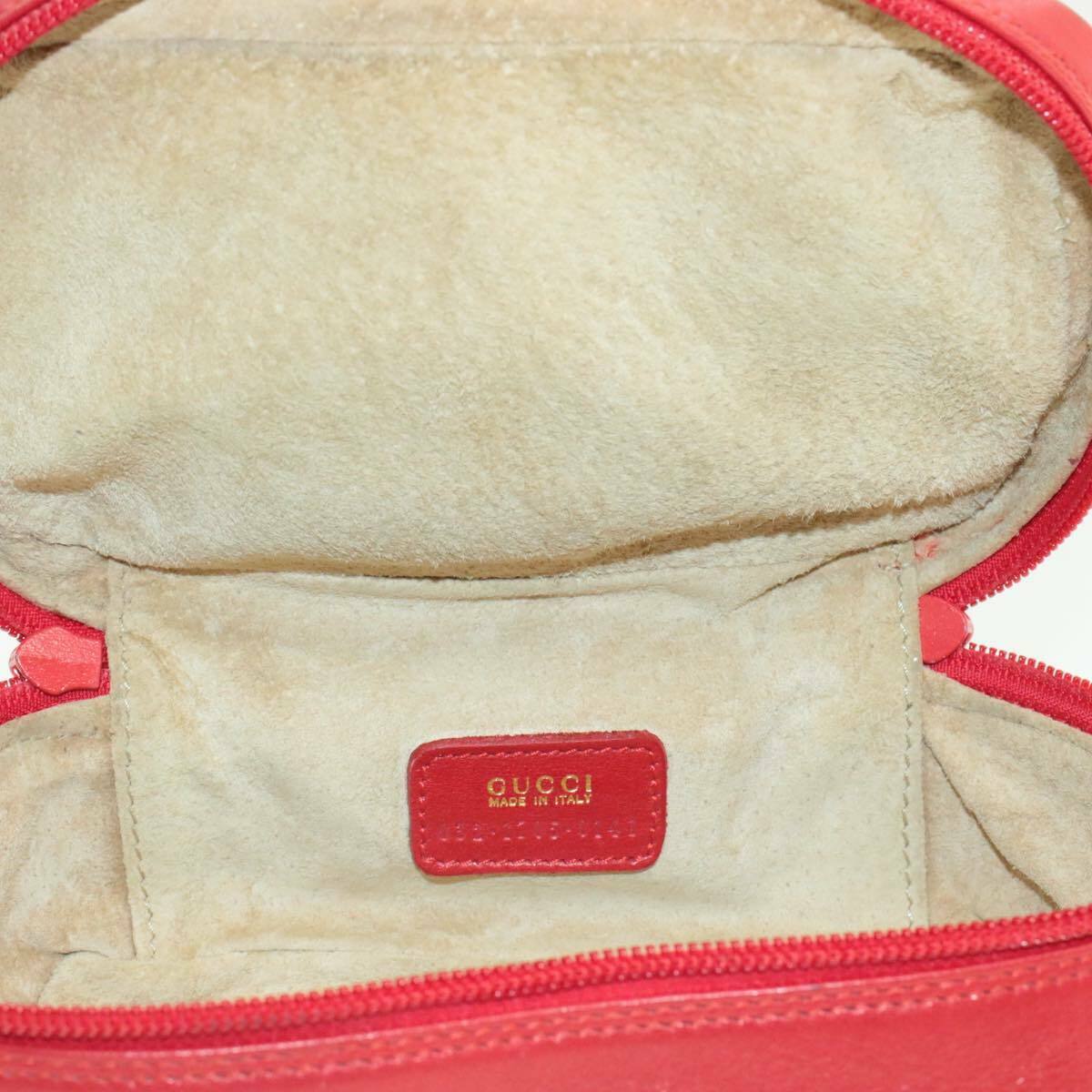 red gucci pouch