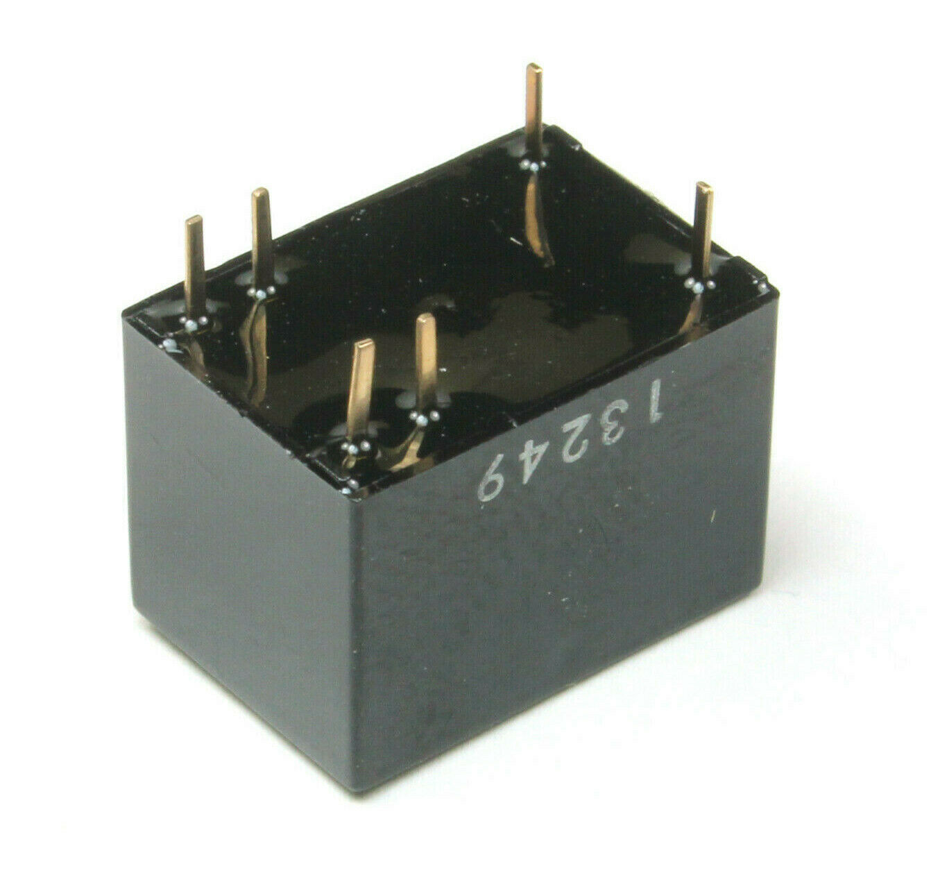 Omron Relay 12vdc SPDT G2E184P Single Crossbar, General Purpose 1Amp