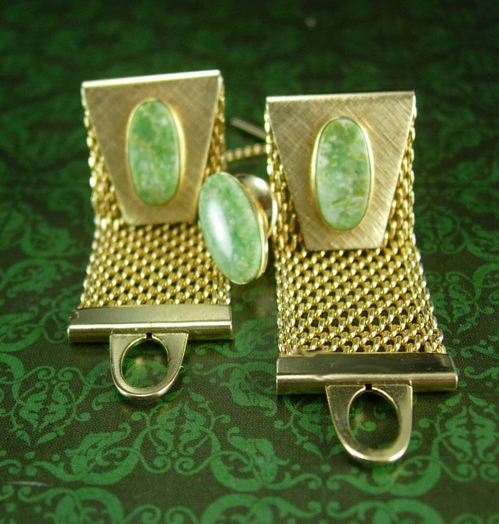 Jade Cufflinks Tie tack with chain Mesh wraps high quality green cuff links men Cufflinks