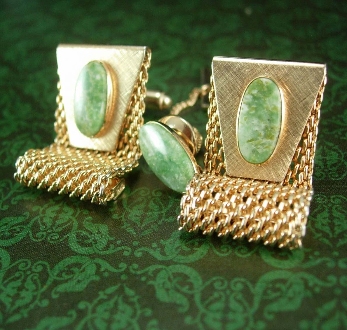 Jade Cufflinks Tie tack with chain Mesh wraps high quality green cuff links men Cufflinks