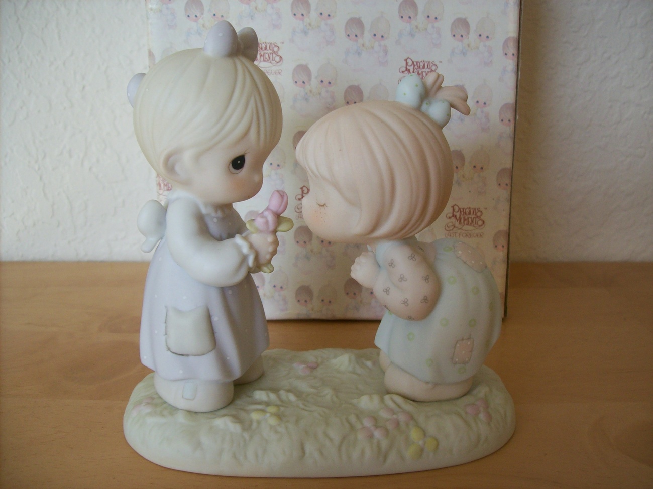 Primary image for 1989 Precious Moments “Good Friends are Forever” Figurine