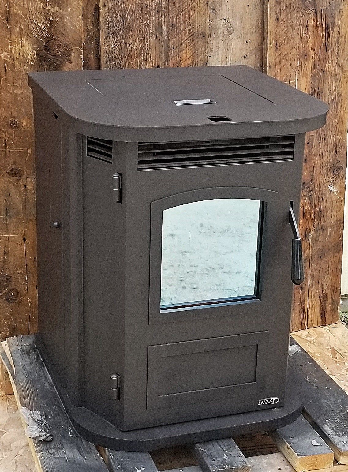 Lennox Montage Pellet Stove 32,000 BTU Used / Refurbished 2011