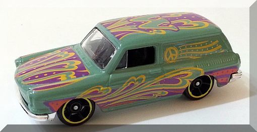Hot Wheels Custom '69 Volkswagen Squareback 2016 HW Art