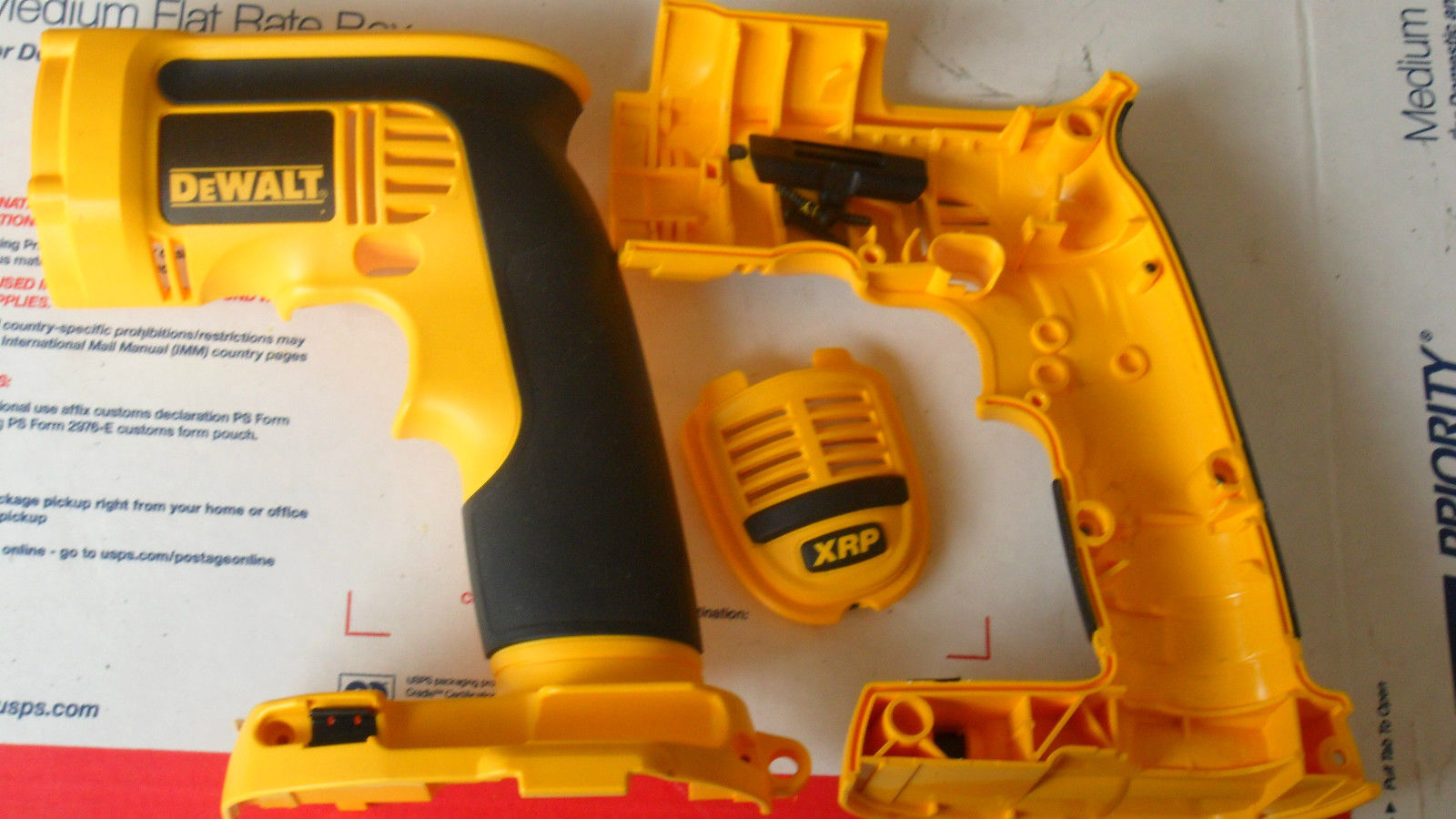 Dewalt XRP 14.4V Hammer DrillDriver DC936 ClamShell,Housing 63121601