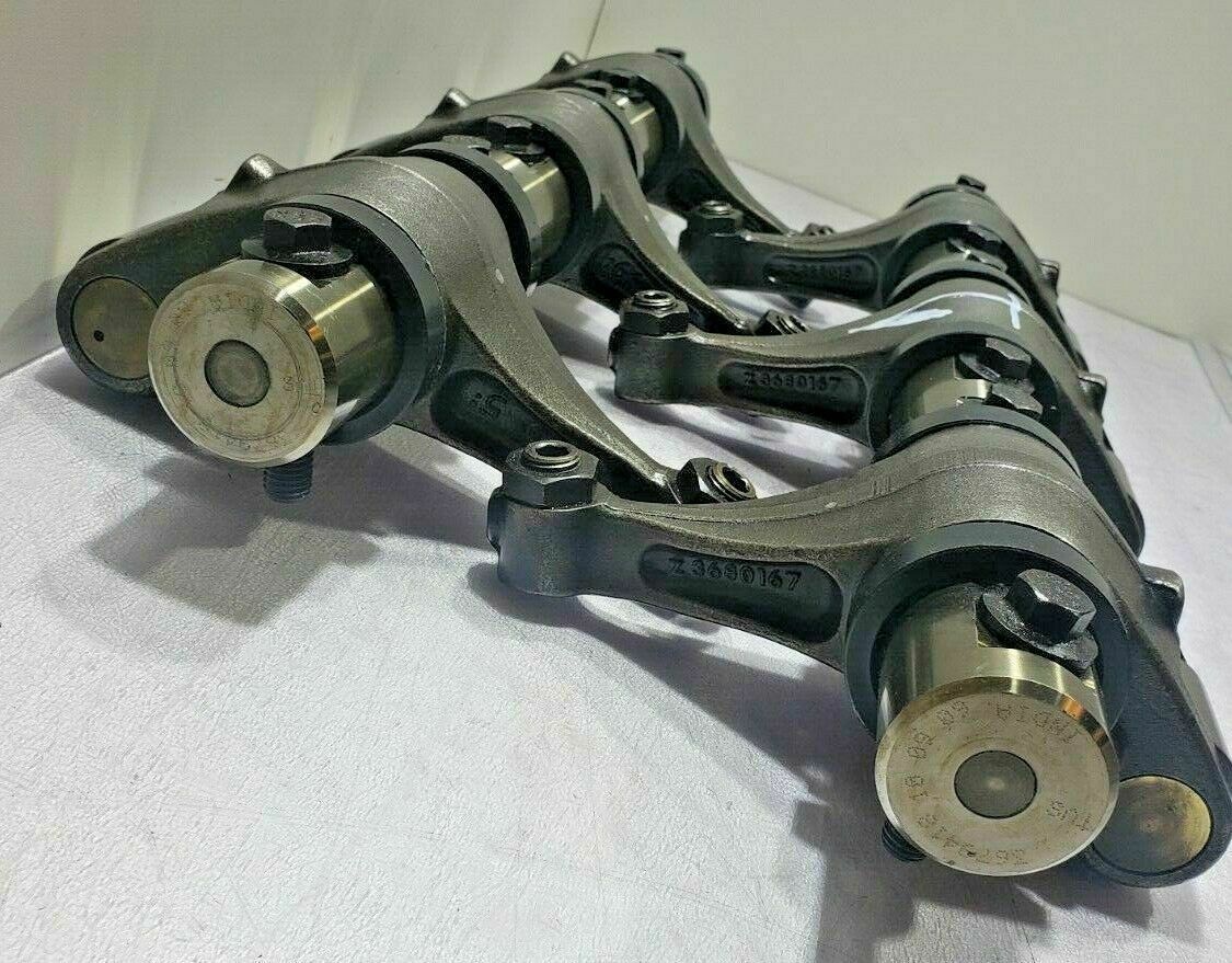Rocker Arm Assembly Shafts Rocker Levers Cummins ISX15 3679418 OEM