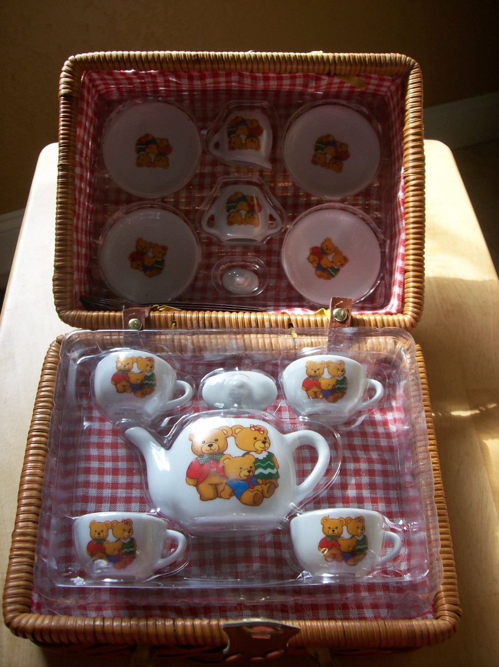 tea set wicker basket