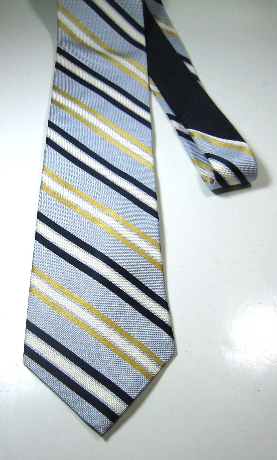tommy hilfiger navy tie