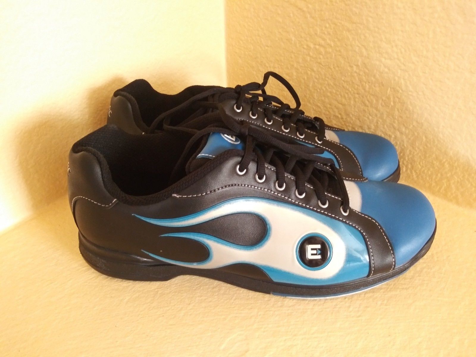 etonic bowling shoes