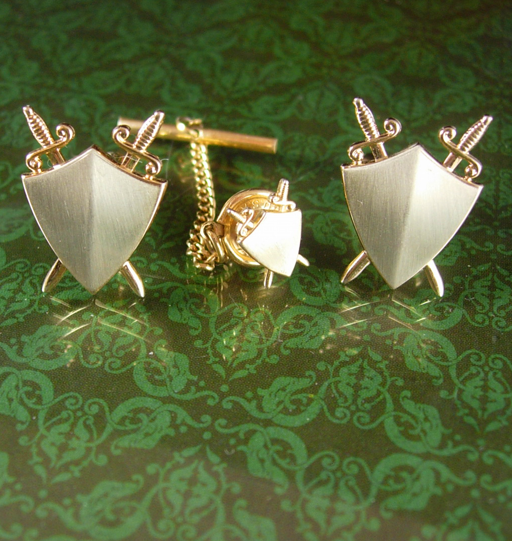 Medieval Cuff links Tie tack gold Fencing Vintage Swords Silver Shield