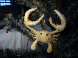 Vintage Inspired Spun Cotton Christmas Ornament Crab no. A55 image 1