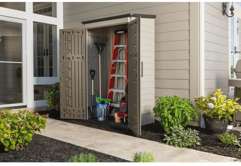Rubbermaid Vertical Storage Shed 2 ft. 6 in. x 4 ft. 3 in. Weather