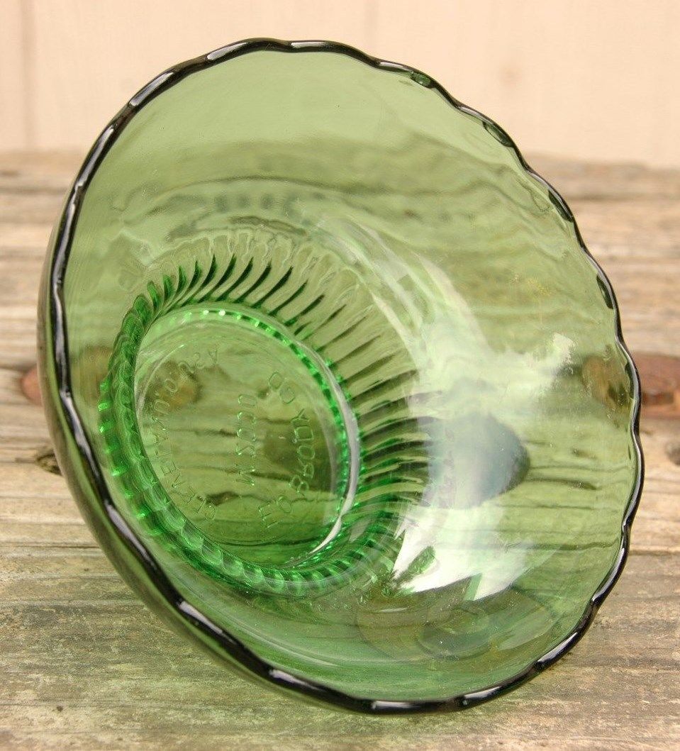 Vintage Green Glass Bowl Candy Dish E O And 50 Similar Items Vintage Green Glass Bowl Candy Dish E O And 50 Similar Items S L1600