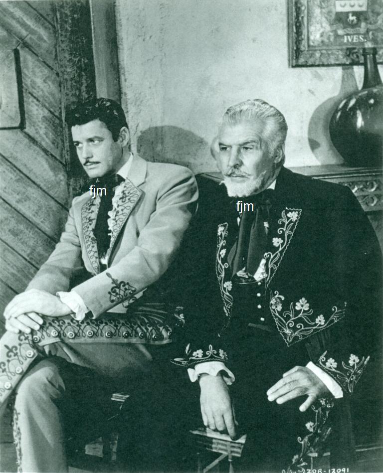 GUY WILLIAMS GEORGE J LEWIS ZORRO PHOTO 7V-693 - Black & White