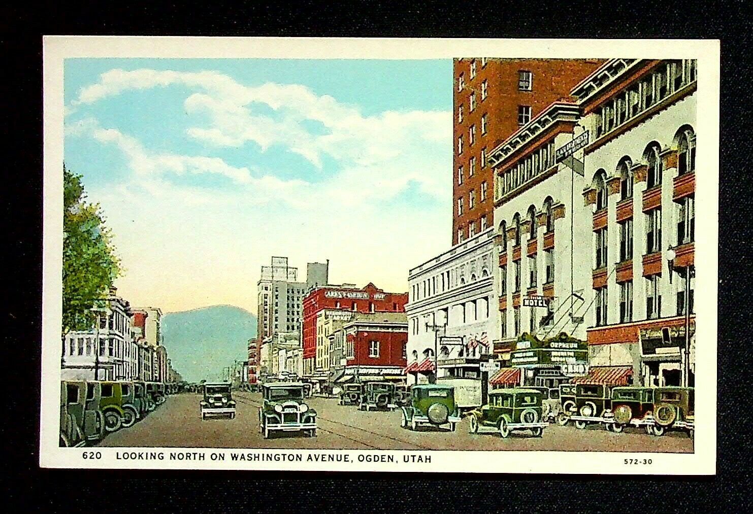 Utah  c1940's Unused Linen Postcard Interior Salt Lake City Mormon Tabernacle 