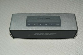 Bose SoundLink Mini Portable Bluetooth Speaker for parts/fix 3 white lights w1 - $57.00